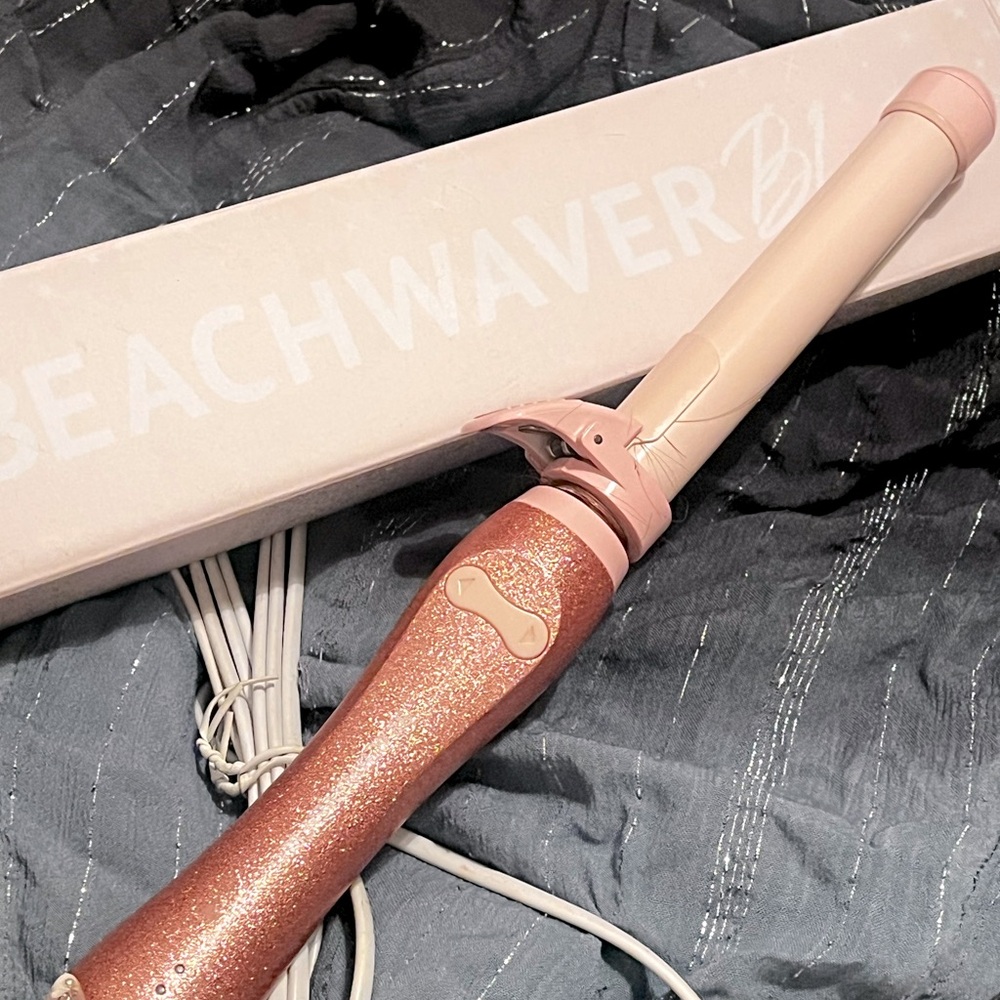 Beachwaver Pink and Gold Curling Iron